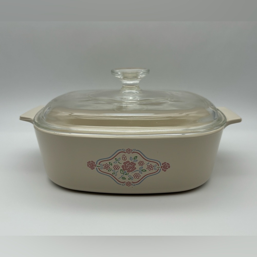 Vintage Corningware English Breakfast 2L Dish With Lid
